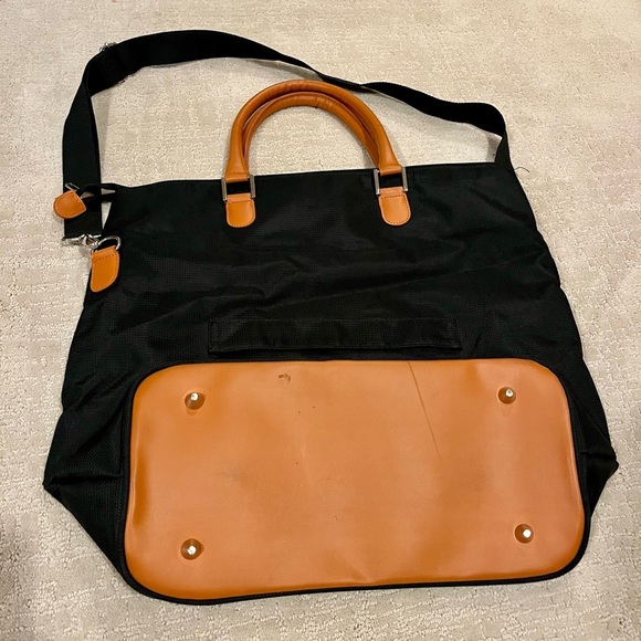 Samsonite Black and Tan Travel Bag - Picture 2 of 4